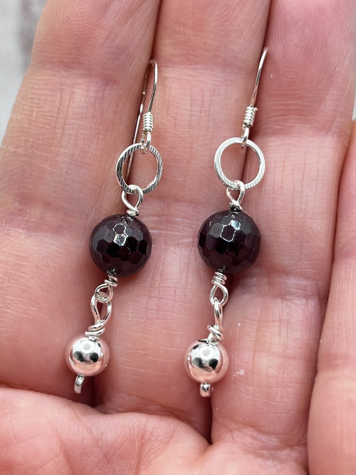 Gránát ezüst fülbevaló 