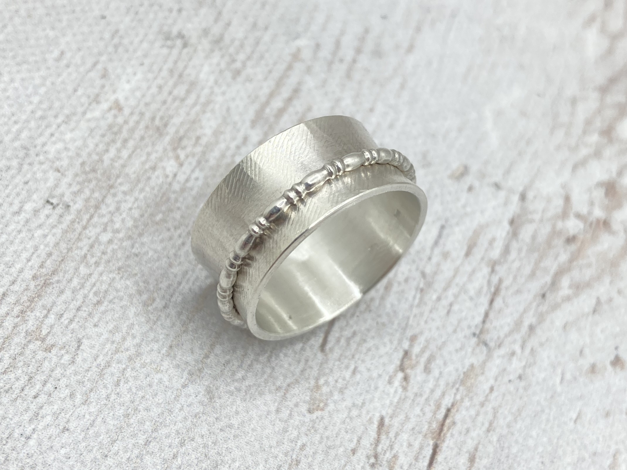 Spinner ezüst gyűrű 11.