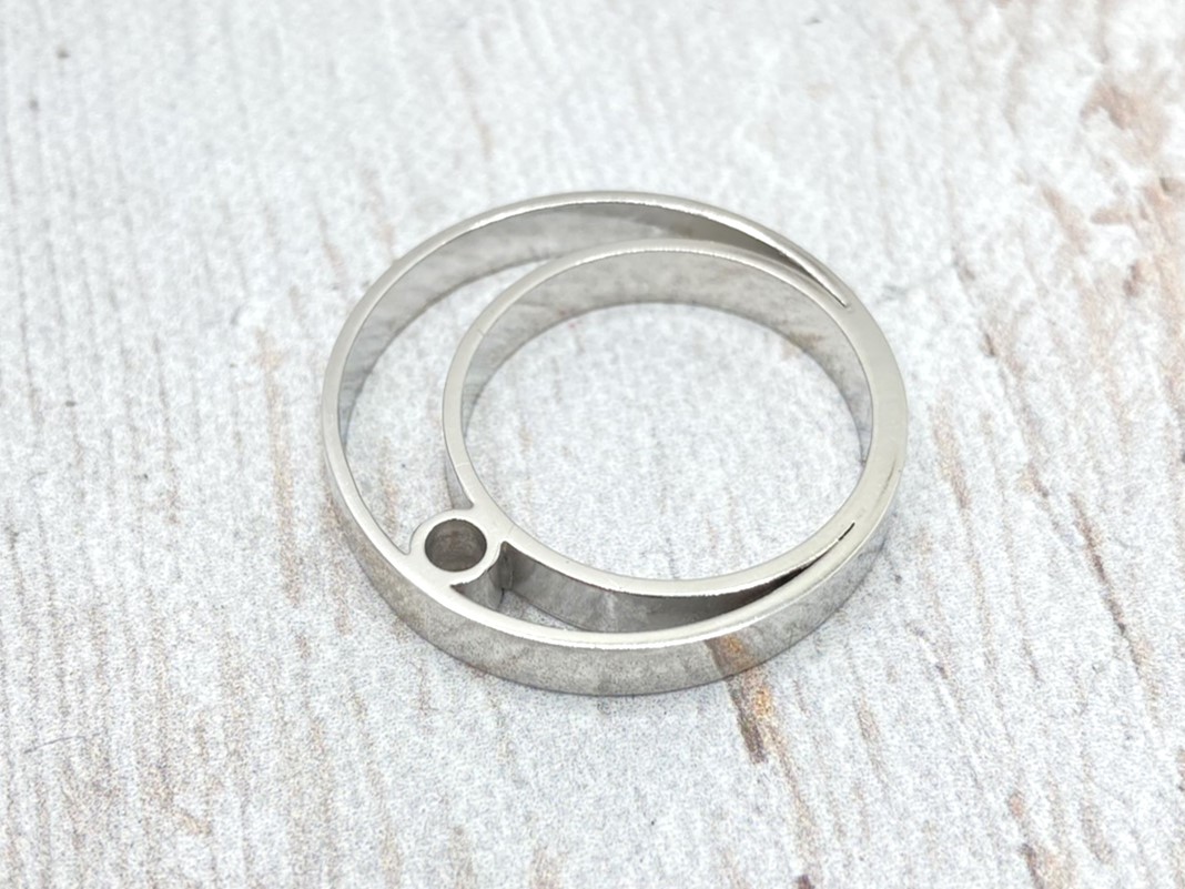 Modern ezüst gyűrű 9.