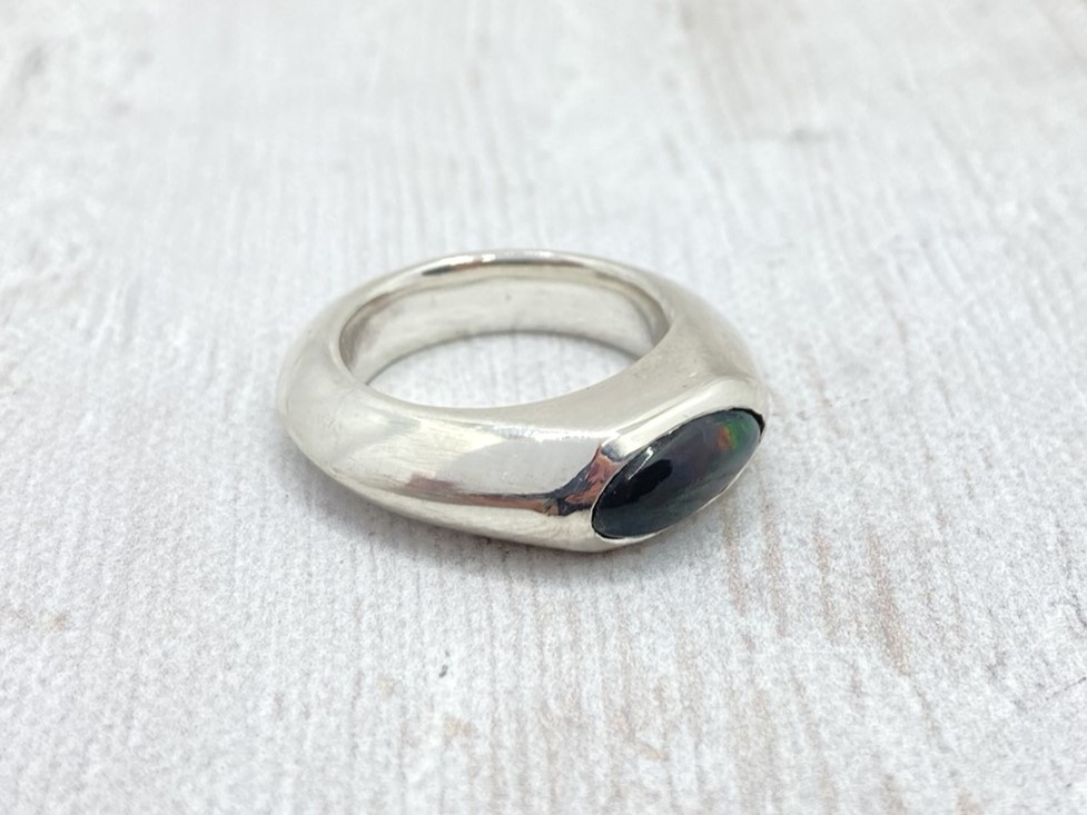 Fekete opál ezüst gyűrű