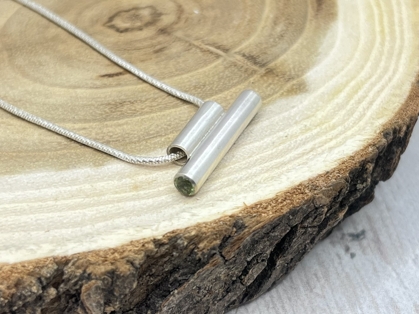 Peridot, London blue topáz ezüst nyaklánc