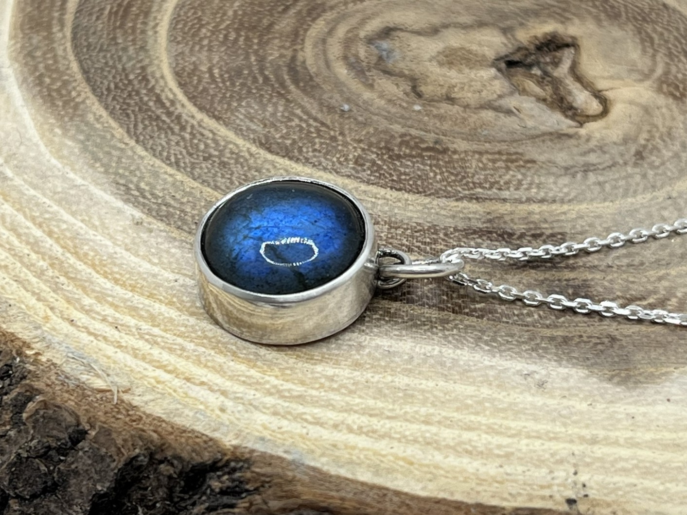 Labradorit ezüst nyaklánc 